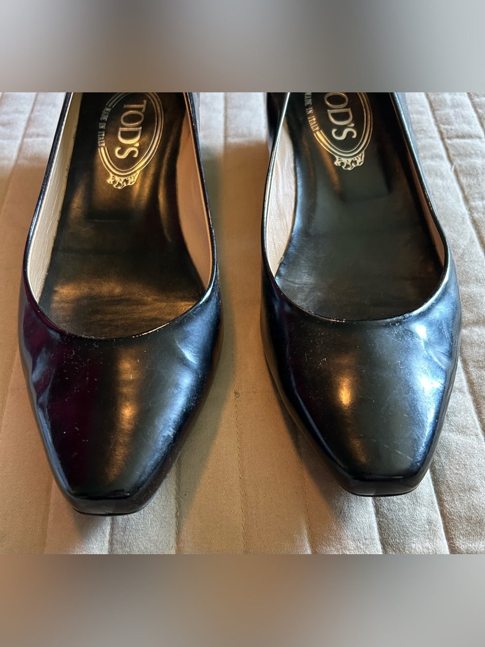 TOD'S Black Patent Leather Pointed-Toe Wedge Heels - Picture 2 of 11